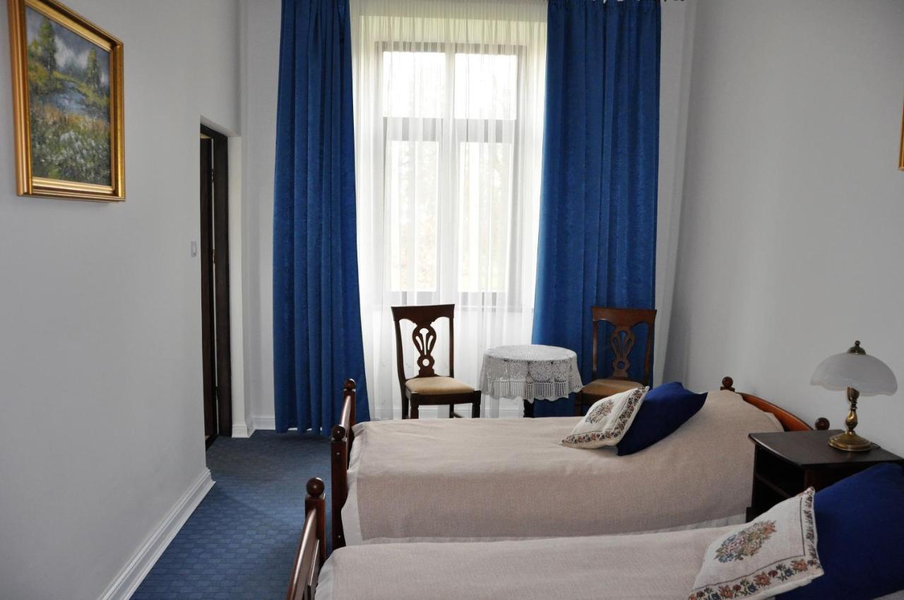 Folwark Goscino-Dwor Bed & Breakfast Phòng bức ảnh